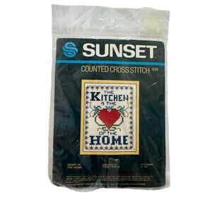 SUNSET Counted Cross Stitch Kit The Kitchen Is The Heart Of The Home #939
